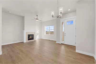 4216 Trapper Lake Dr, Loveland, CO 80538 - Photo 12