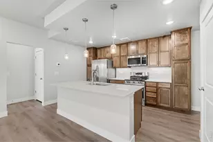 265 High Point Dr, Longmont, CO 80504 - Photo 4