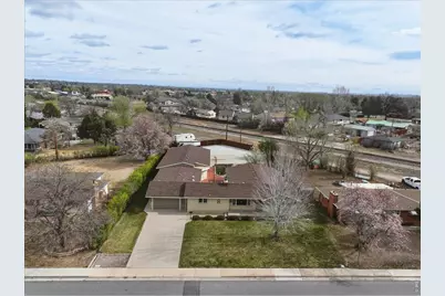 2412 Lake Dr, Loveland, CO 80538 - Photo 48