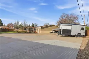 2412 Lake Dr, Loveland, CO 80538 - Photo 46