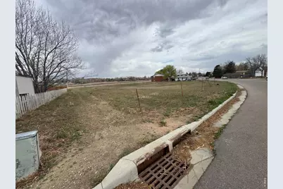 2252 S Colorado Ave, Loveland, CO 80537 - Photo 12