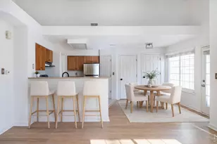 886 S Reed Ct, Lakewood, CO 80226 - Photo 2