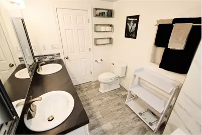 507 W 11th St, Loveland, CO 80537 - Photo 16