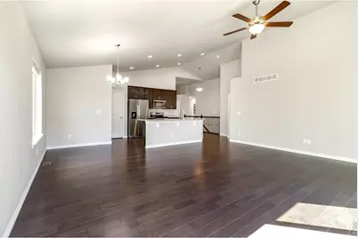 1882 Egnar St, Loveland, CO 80538 - Photo 8