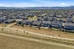 2384 Tyrrhenian Cir, Longmont, CO 80504 - Photo 40