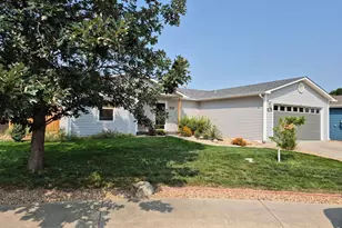 2312 Plains Ct, Fort Collins, CO 80521 - Photo 2