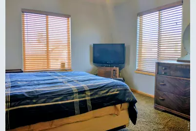 2312 Plains Ct, Fort Collins, CO 80521 - Photo 8