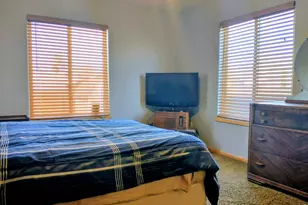 2312 Plains Ct, Fort Collins, CO 80521 - Photo 8