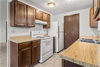 1912 Cheshire St, Fort Collins, CO 80526 - Photo 8