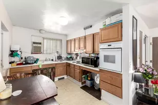 27 Newland Ct, Lakewood, CO 80226 - Photo 10