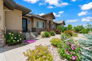 9567 Poppy Way, Arvada, CO 80007 - Photo 2