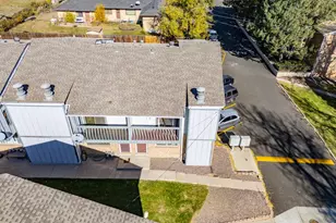 548 Vance St, Lakewood, CO 80226 - Photo 2