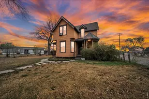 203 S Main St, Fort Morgan, CO 80701 - Photo 1