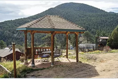 2242 Eagle Cliff Rd, Estes Park, CO 80517 - Photo 4