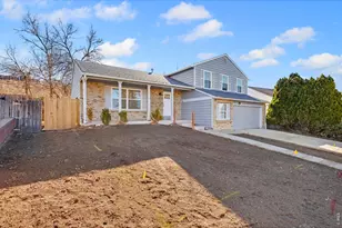 3174 W 11th Ave Dr, Broomfield, CO 80020 - Photo 2