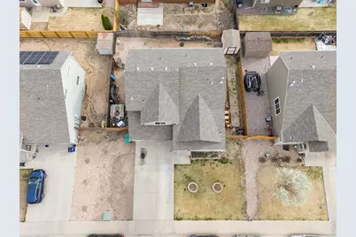 324 E 29th St, Greeley, CO 80631 - Photo 4