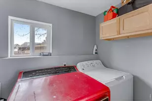 403 9th Ave, Greeley, CO 80631 - Photo 18