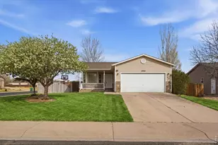 3005 Swan Point Ct, Evans, CO 80620 - Photo 1