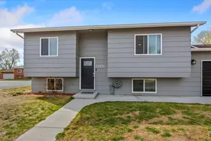 2101 Wedgewood Ct, Greeley, CO 80631 - Photo 2