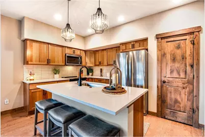 1728 Continental Peaks Cir, Estes Park, CO 80517 - Photo 20