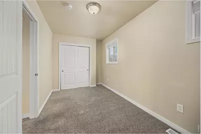 615 E 10th St, Loveland, CO 80537 - Photo 20