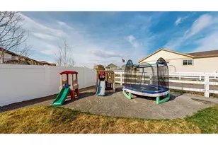 1325 87th Ave, Greeley, CO 80634 - Photo 34