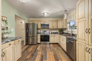 3740 W 8th St, Greeley, CO 80634 - Photo 6