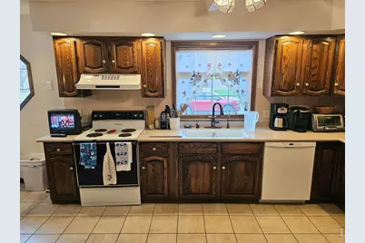 1010 Fairhurst St, Sterling, CO 80751 - Photo 10