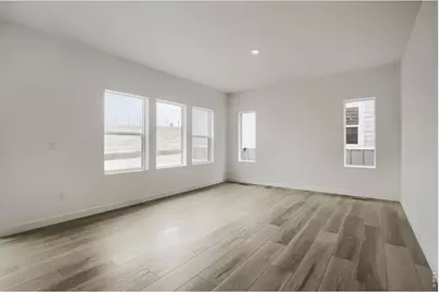1774 Drumming Dr, Windsor, CO 80550 - Photo 2