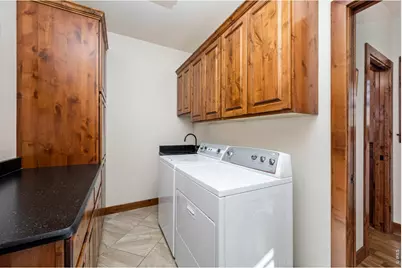 261 N Cove Dr, Loveland, CO 80537 - Photo 16