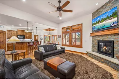 261 N Cove Dr, Loveland, CO 80537 - Photo 6