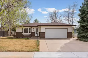717 Oak St, Windsor, CO 80550 - Photo 2