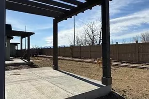 725 Kubat Ln, Longmont, CO 80503 - Photo 4