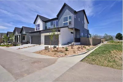 725 Kubat Ln #A, Longmont, CO 80503 - Photo 2