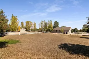 381 Bobcat Dr, Milliken, CO 80543 - Photo 34