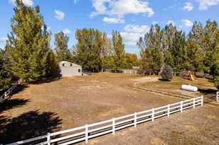 381 Bobcat Dr, Milliken, CO 80543 - Photo 36