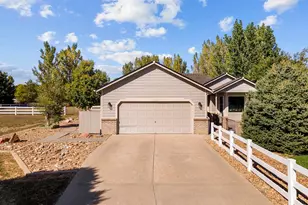 381 Bobcat Dr, Milliken, CO 80543 - Photo 2