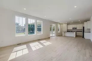 3156 Ironton Dr, Loveland, CO 80538 - Photo 2