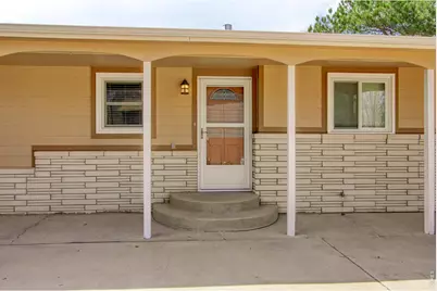 208 35th St SW, Loveland, CO 80537 - Photo 4