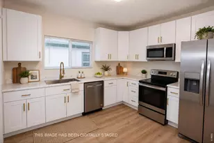 212 Denver St, Sterling, CO 80751 - Photo 10