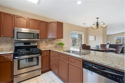 5102 W 11th St, Greeley, CO 80634 - Photo 8