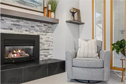 6006 Fox Hill Dr, Longmont, CO 80504 - Photo 12