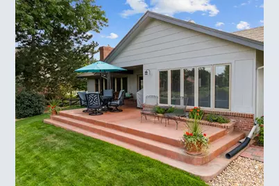 6006 Fox Hill Dr, Longmont, CO 80504 - Photo 38