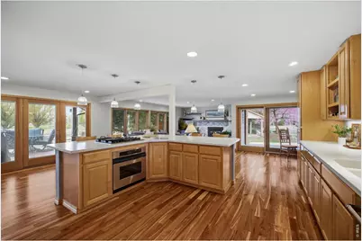 6006 Fox Hill Dr, Longmont, CO 80504 - Photo 10