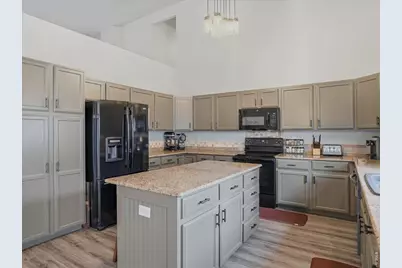 3325 Crazy Horse Dr, Wellington, CO 80549 - Photo 6