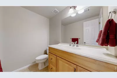 1101 Mansfield Dr, Fort Collins, CO 80525 - Photo 38