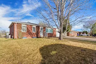 508 26th Ave Ct, Greeley, CO 80634 - Photo 2