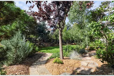 103 Estes Ct, Lyons, CO 80540 - Photo 18