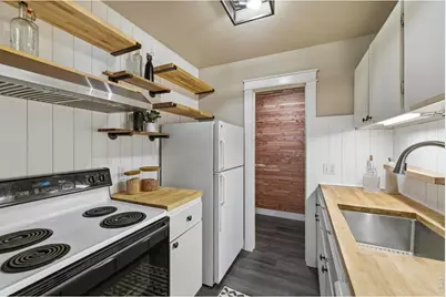 1305 Kirkwood Dr #203, Fort Collins, CO 80525 - Photo 14