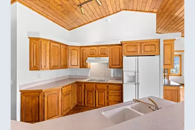 650 Summit Dr, Estes Park, CO 80517 - Photo 22